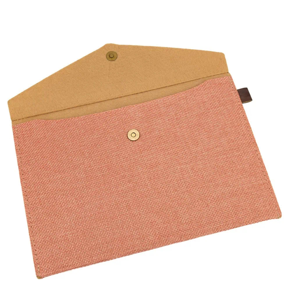 Plic textil cu capsă magnetică roz – organizare documente 23×16.5 cm - Atelierul RA